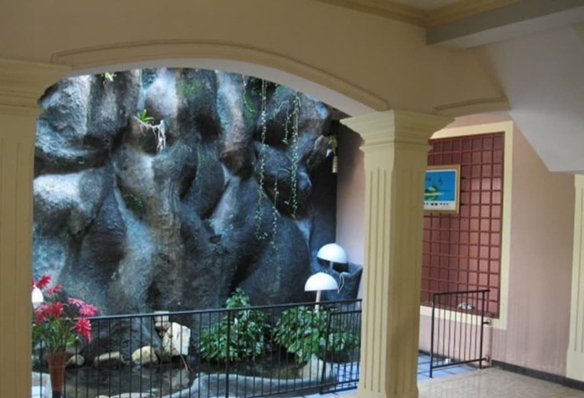 ユースホステル Reliqua Galle