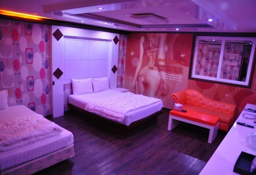 W Motel Andong