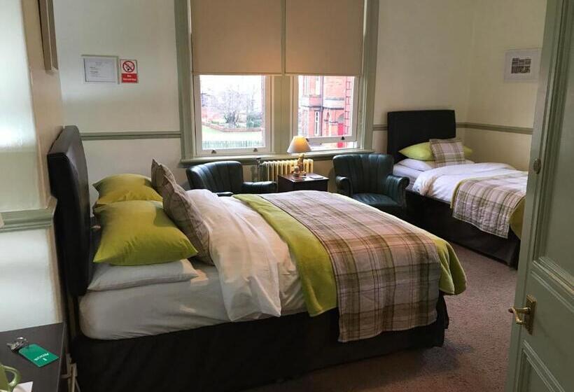 민박 Abberley House