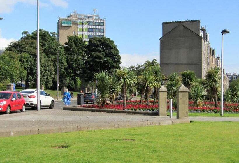 Bed and Breakfast Athollbank Guest House