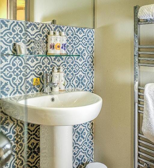 민박 The Globe Inn