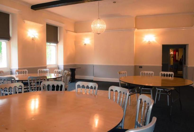 مبيت وإفطار The Old Down Inn