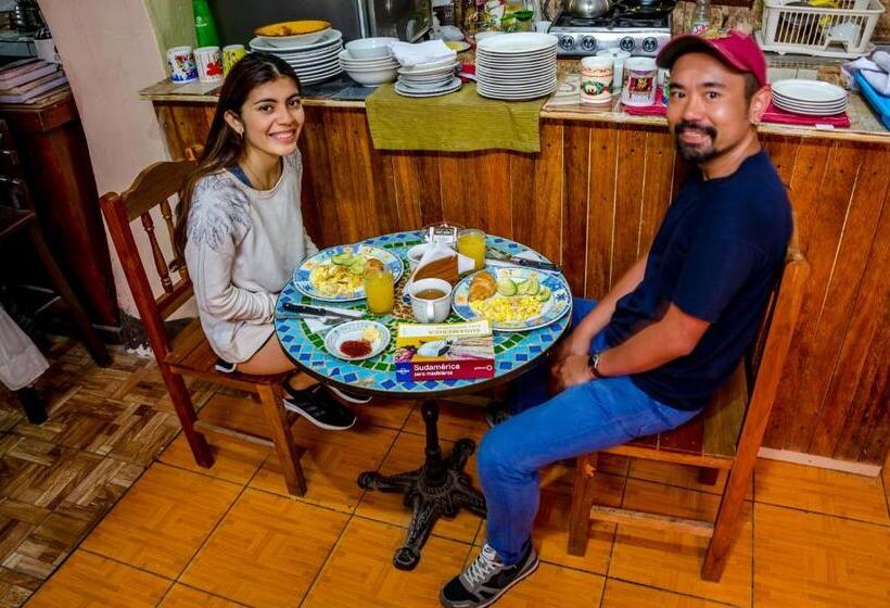 Bed and Breakfast Ugarte Street