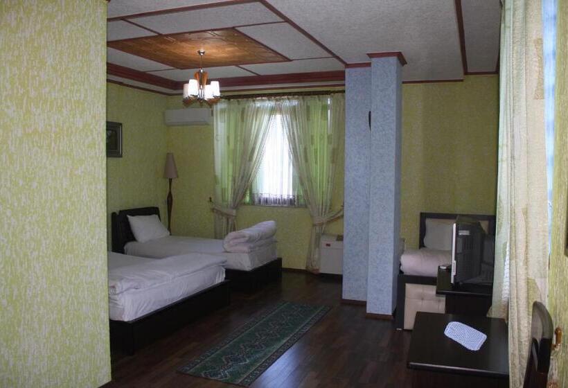 בית מלון כפרי Bar Restaurant America