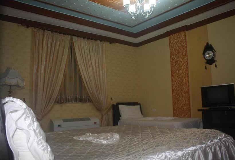 בית מלון כפרי Bar Restaurant America