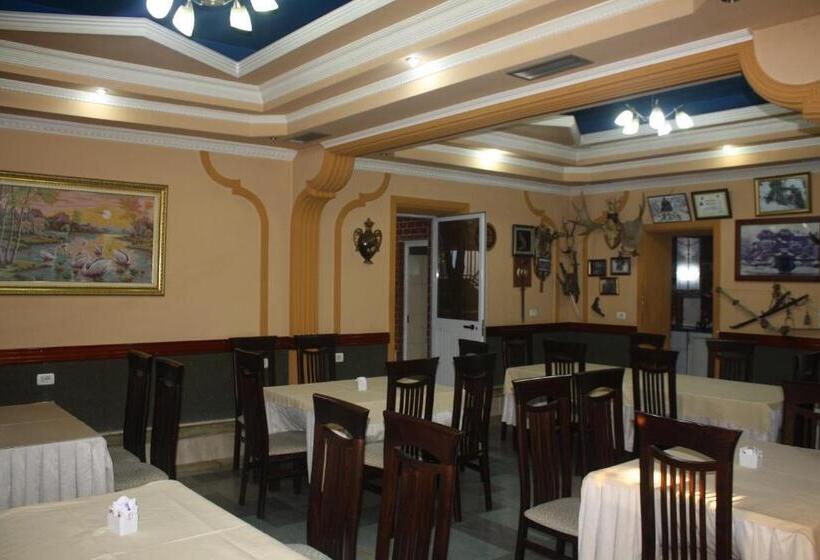 בית מלון כפרי Bar Restaurant America