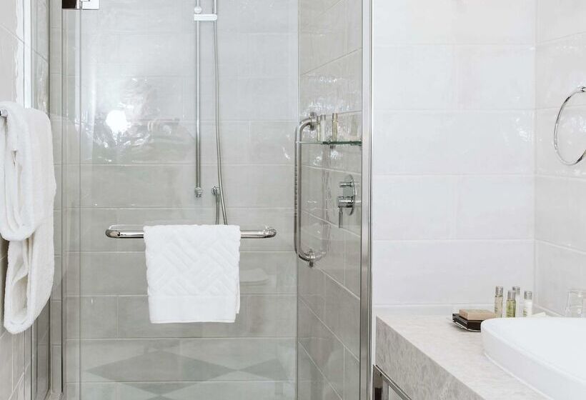 호텔 Doubletree By Hilton Wellington