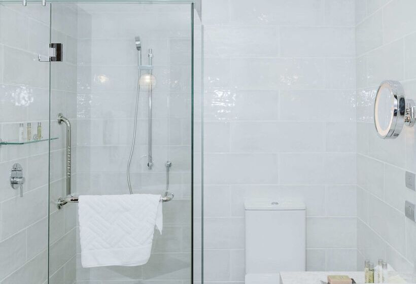 호텔 Doubletree By Hilton Wellington