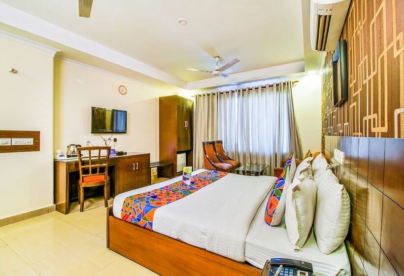 Fabhotel Empire Suite   Nr Mumbai International Airport