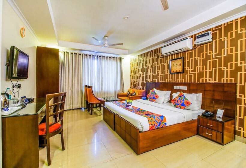 Fabhotel Empire Suite   Nr Mumbai International Airport