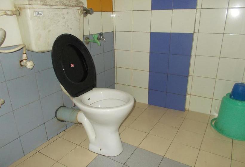 فندق Hariprasadam