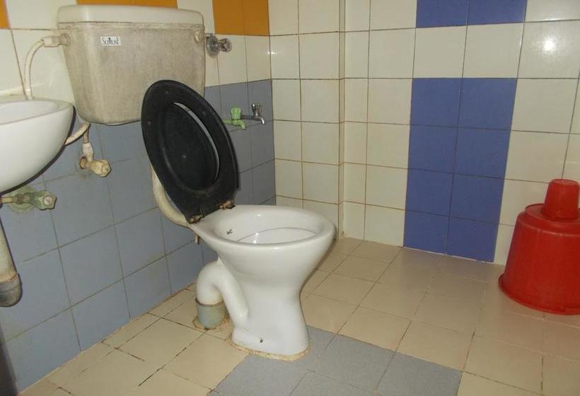 فندق Hariprasadam