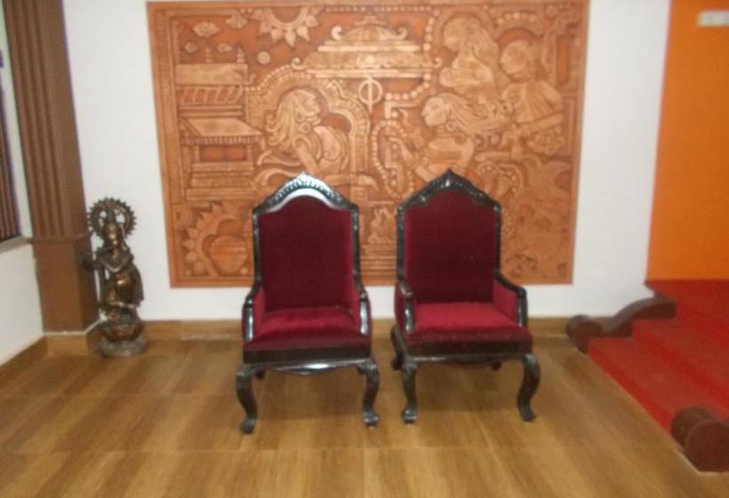 فندق Hariprasadam