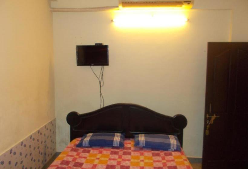 فندق Hariprasadam