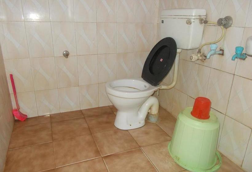 فندق Hariprasadam