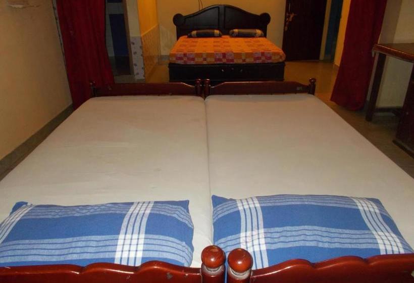 فندق Hariprasadam