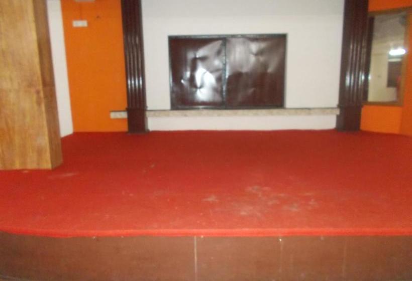 فندق Hariprasadam