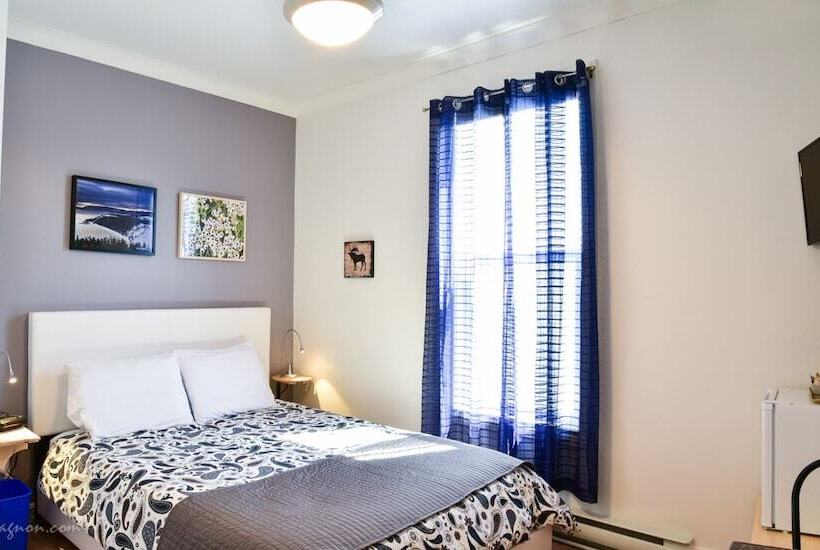 فندق La Passe Pierre Par La Galouine