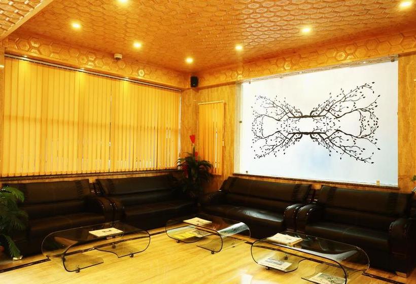 ホテル Mannat Resort