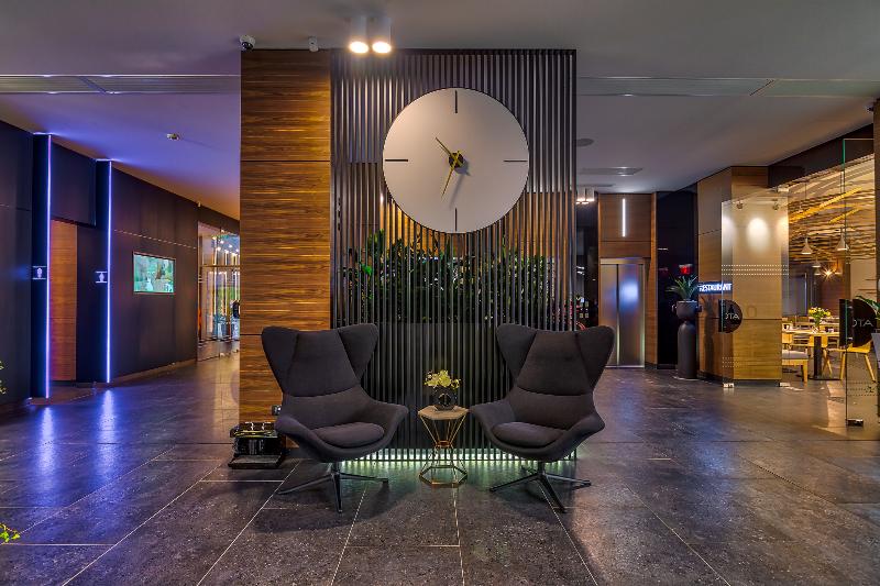 Nyota Hotel & Conference Center