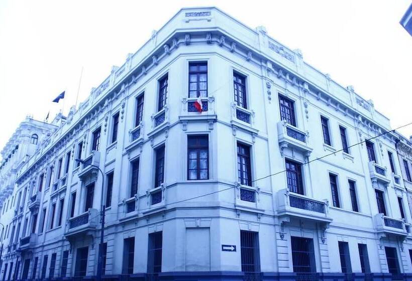 호텔 Orchid Hostels