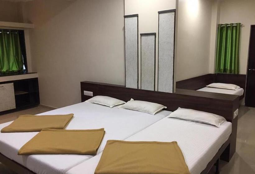 בית מלון כפרי Raama Grand