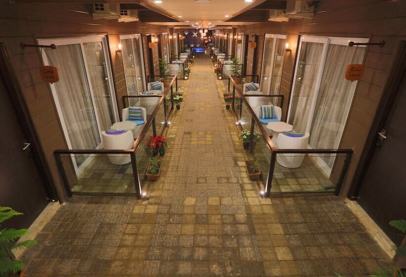 فندق Sinon Baga Retreat