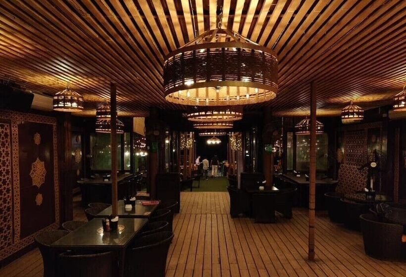 فندق Sinon Baga Retreat