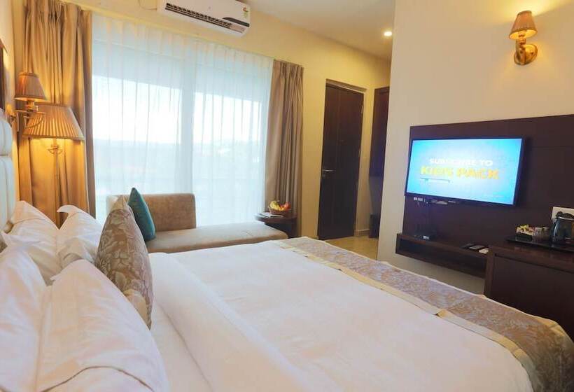 فندق Sinon Baga Retreat