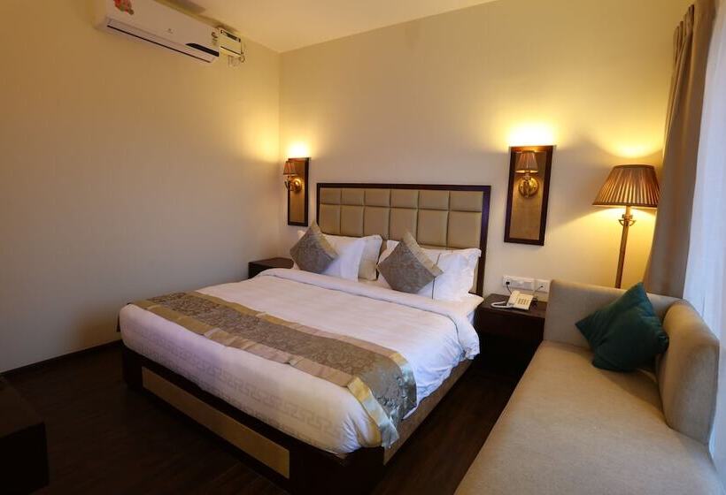 فندق Sinon Baga Retreat