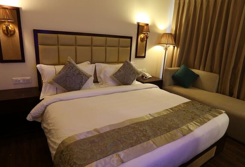 فندق Sinon Baga Retreat