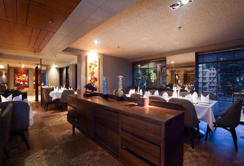 Отель The Grandeur Boutique