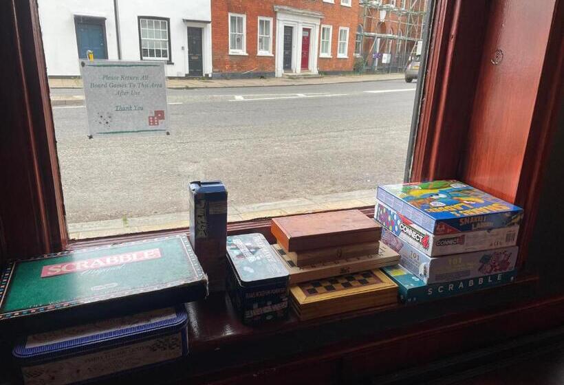 ホテル The Olde Swan