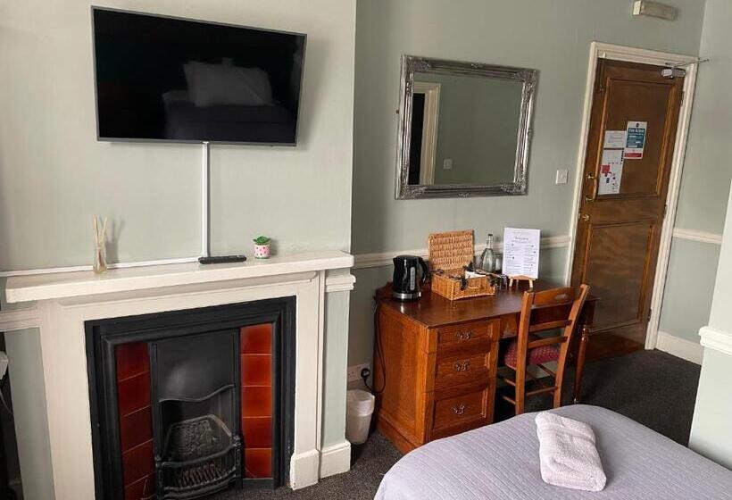 ホテル The Olde Swan