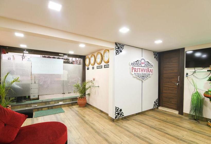 בית מלון כפרי Treebo Prithviraj