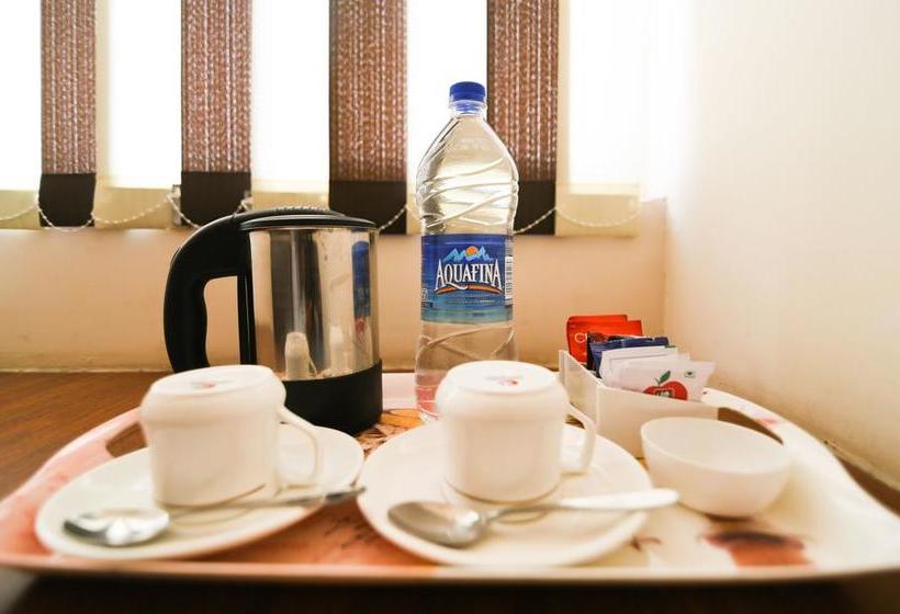 ホテル Treebo Prithviraj