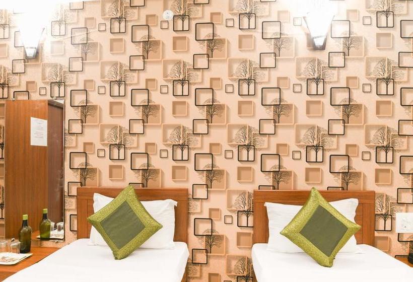 ホテル Treebo Prithviraj