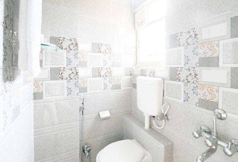 ホテル Treebo Prithviraj