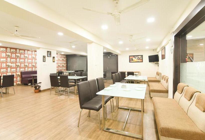 ホテル Treebo Prithviraj