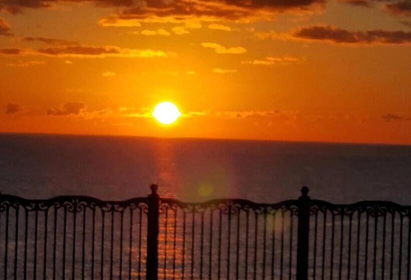 هتل Tsushima Grand