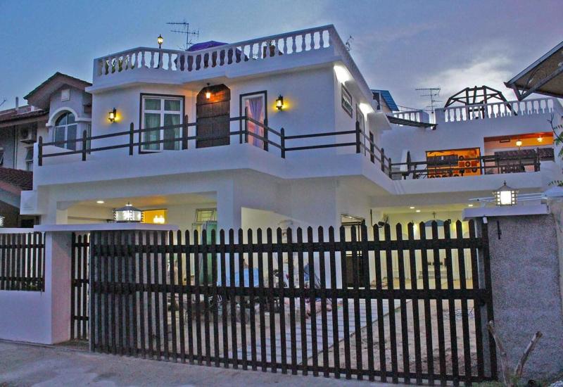 אתר נופש Bukitindah Yesido R.o.m Chapel