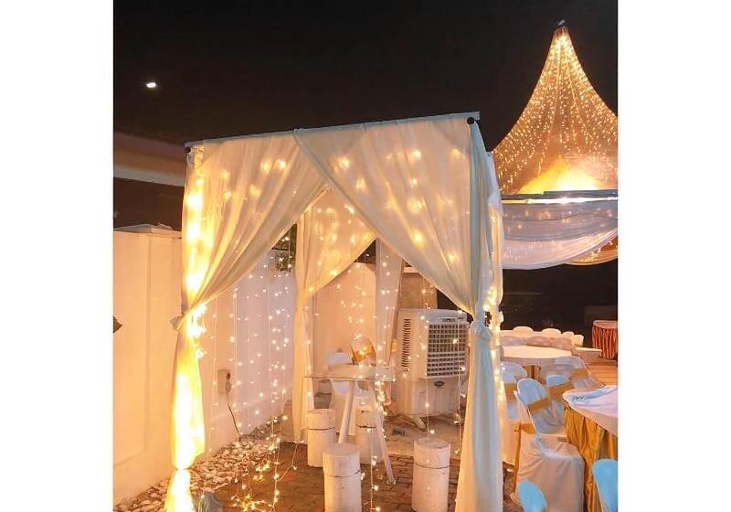 אתר נופש Bukitindah Yesido R.o.m Chapel