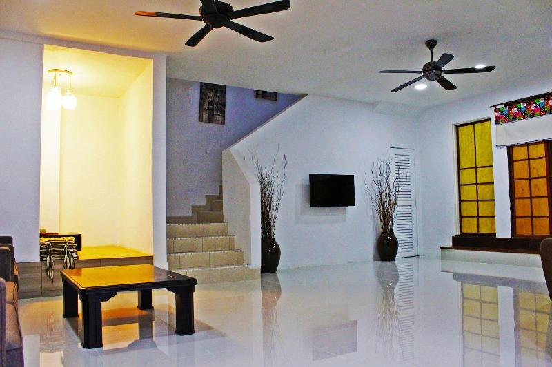 אתר נופש Bukitindah Yesido R.o.m Chapel