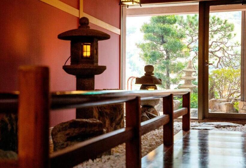 旅館 Wakamatsu Hakoneyugawara