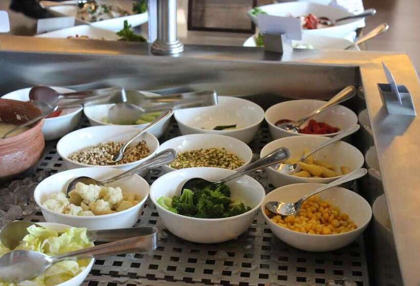 فندق The Fern, Vadodara