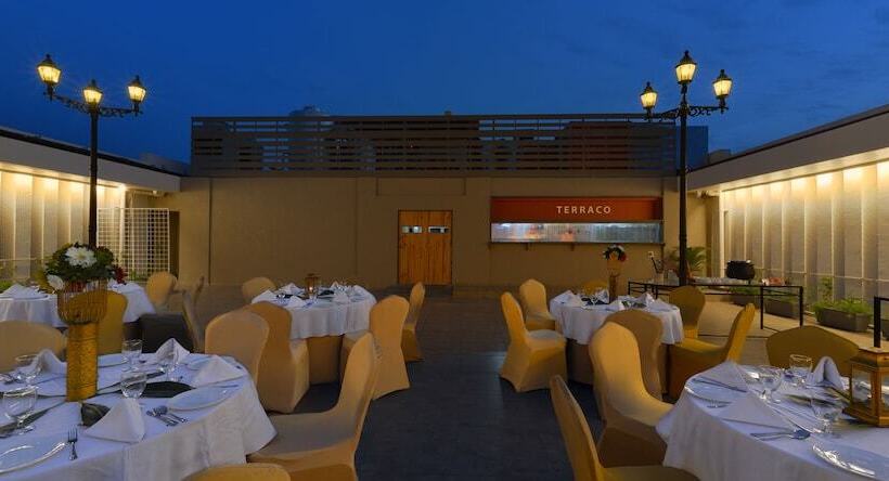 فندق The Fern, Vadodara
