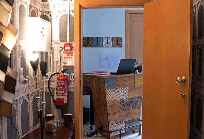 هاستل Host Bell Rooms&suites