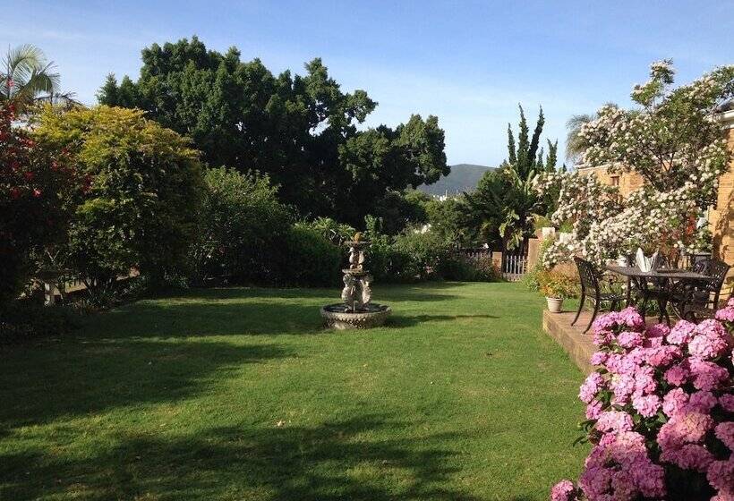 住宿加早餐  Blue Fern Of Knysna