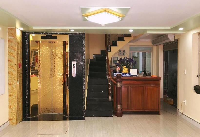 تختخواب و صبحانه Green Mountain Hostel