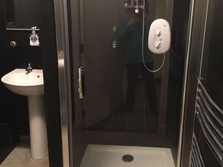 مبيت وإفطار The Harvest Coaching Inn